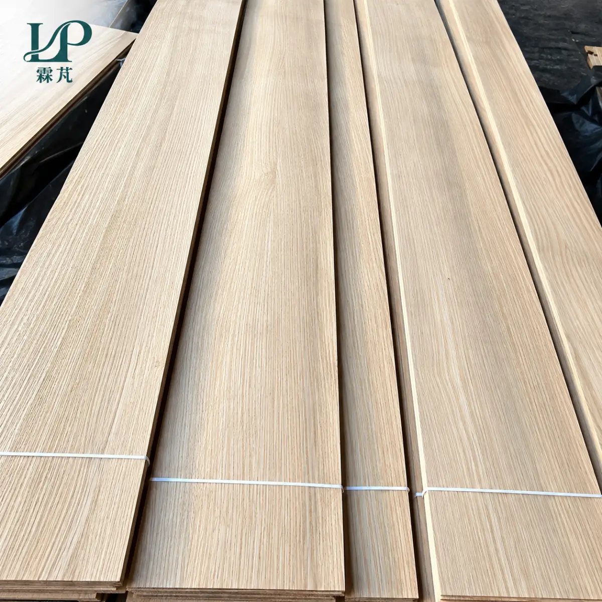Natural White Oak Veneer – Real Wood Veneer Sheets for Furniture - Image 3